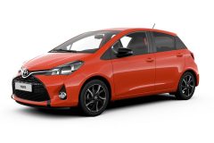Toyota Yaris Orange Sport 2016