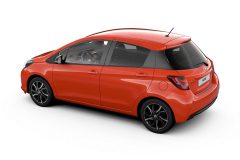 Toyota Yaris Orange Sport 2016