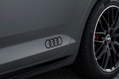 Audi A4 S-line Black Edition 2017 (3)