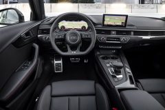 Audi A4 S-line Black Edition 2017 (5)