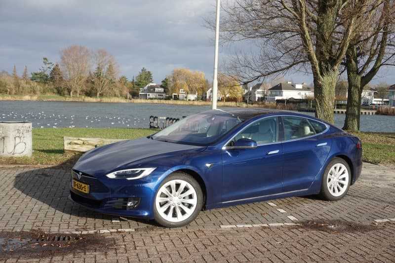 royalty Heer onderpand Rijtest: Tesla Model S 75D | Dagelijksauto.nl
