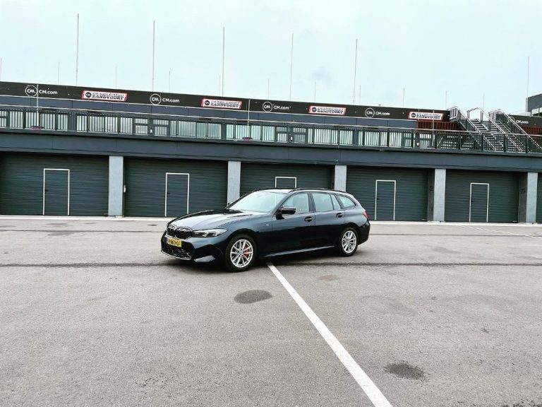 Rijtest Bmw M D Xdrive Touring De Verboden Vrucht Dagelijksauto Nl